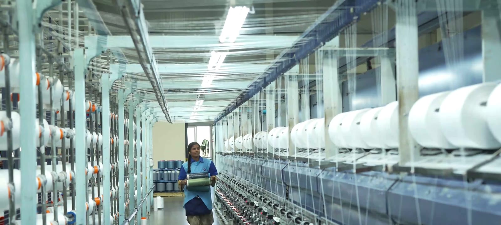 Rows of spinning frames in a yarn mill